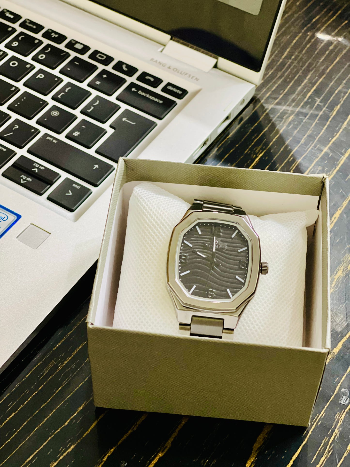 DIAMOND BLUE Women's WATCH